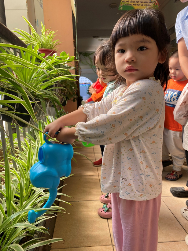 D:\anh c5 23\tươi cây-20221102T032722Z-001\tươi cây\z3848112393599_e29c144066a014d7439caef28c1dd25e(1).jpg