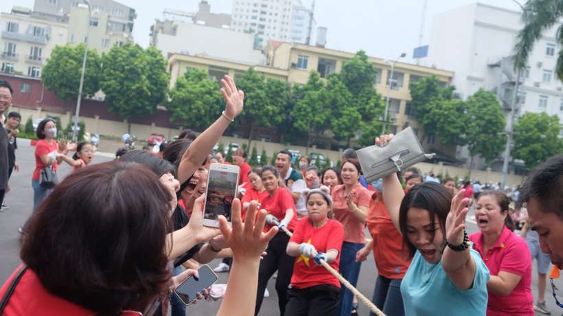 C:\Users\PC-HOME\Desktop\Ăn mừng 2.jpg