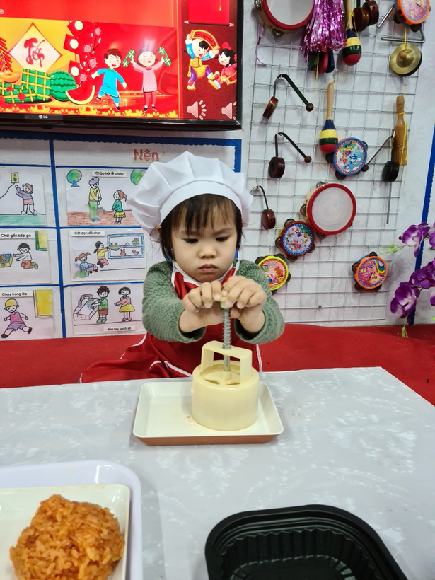 D:\Ảnh c5\xôi\z4031728575034_7b78d581a0ed280c59eaeaab58e6e4dc.jpg