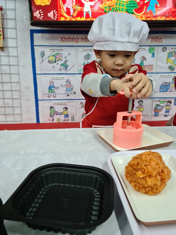 D:\Ảnh c5\xôi\z4031729335627_1ed48d4716b58b7173019869075b3be1.jpg