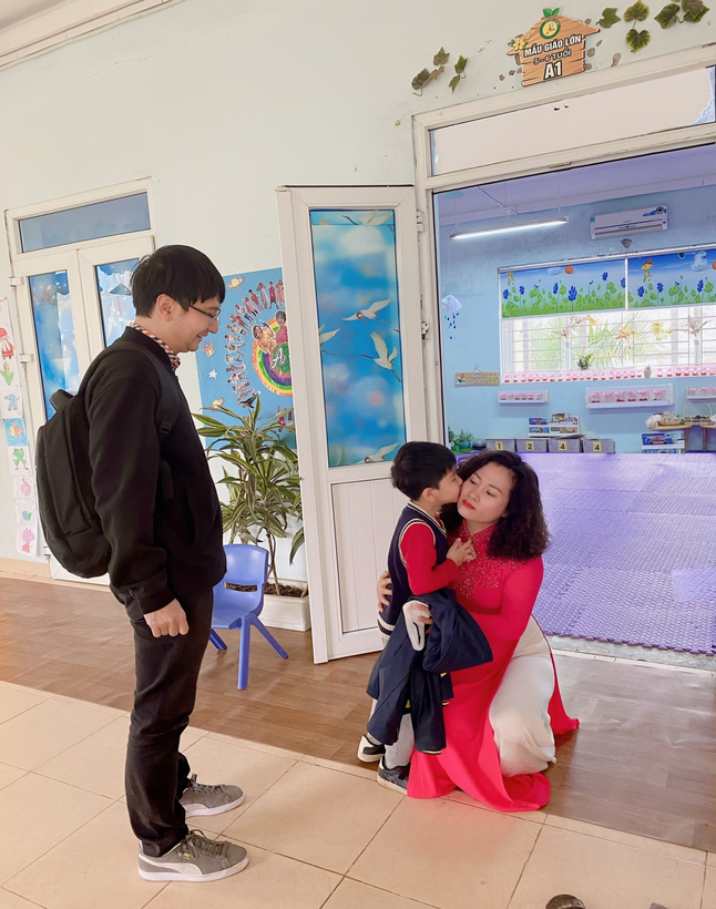 C:\Users\Administrator\Desktop\viet bai\z4170539987983_e4969fad9af1584bf47b76c3bb6517cc.jpg