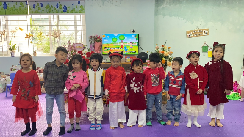 C:\Users\Administrator\Desktop\viet bai\z4170444043126_037e216d1ac772464561d0605235d58c.jpg