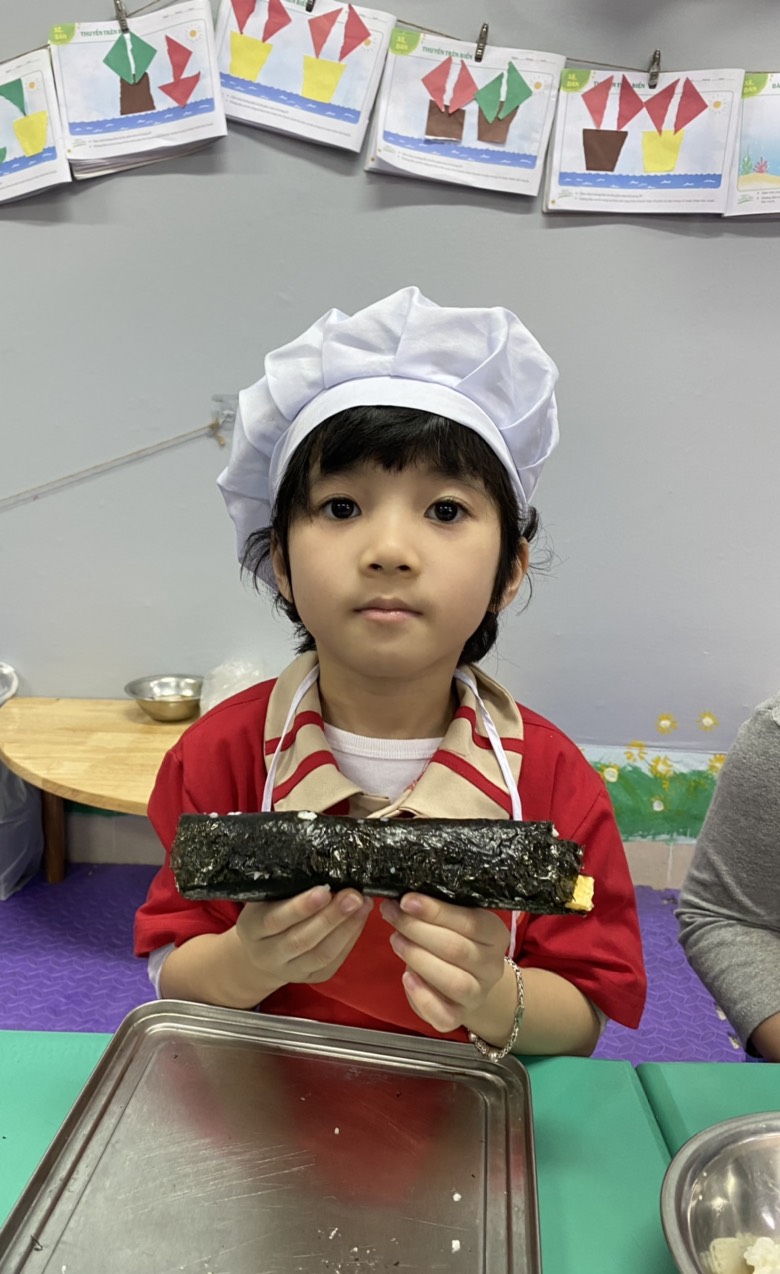 C:\Users\Admin\Desktop\Huế thi giỏi\z4195356408880_e64f7b0b703c6be98fe3b0d583e69f78.jpg