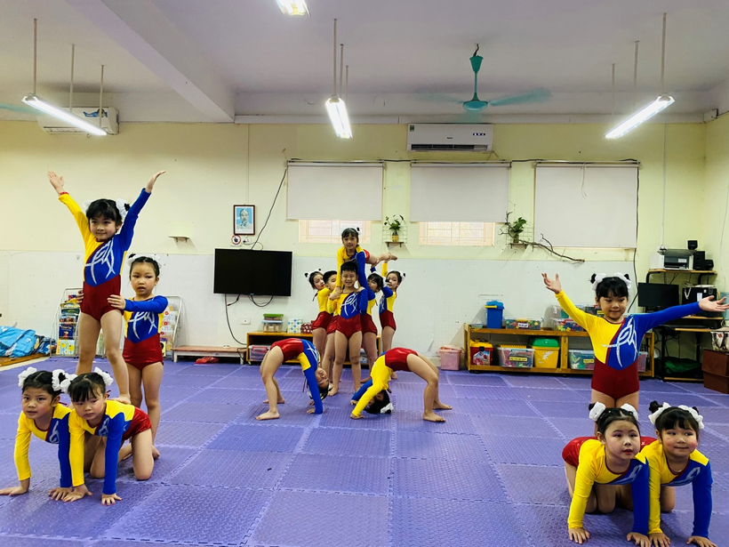 C:\Users\Administrator\Desktop\viet bai\z4207739399358_fa52c99aa6665e8cb4e84b8d951ad83d.jpg