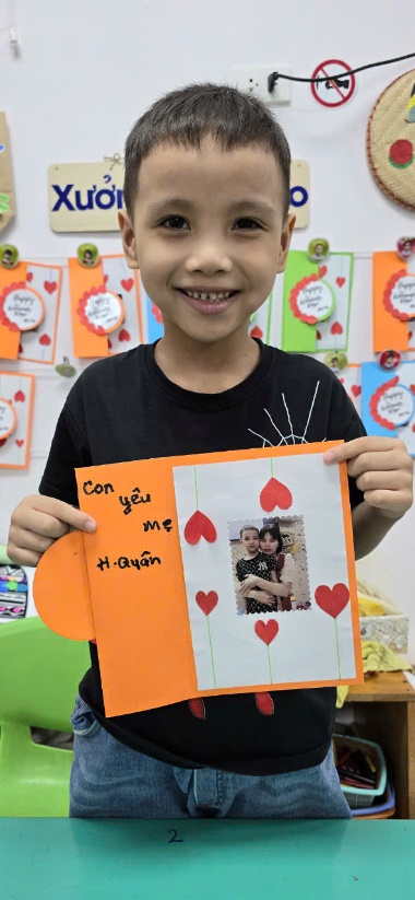 C:\Users\PC\Downloads\Nhỡ 1 bưu thiếp.jpg