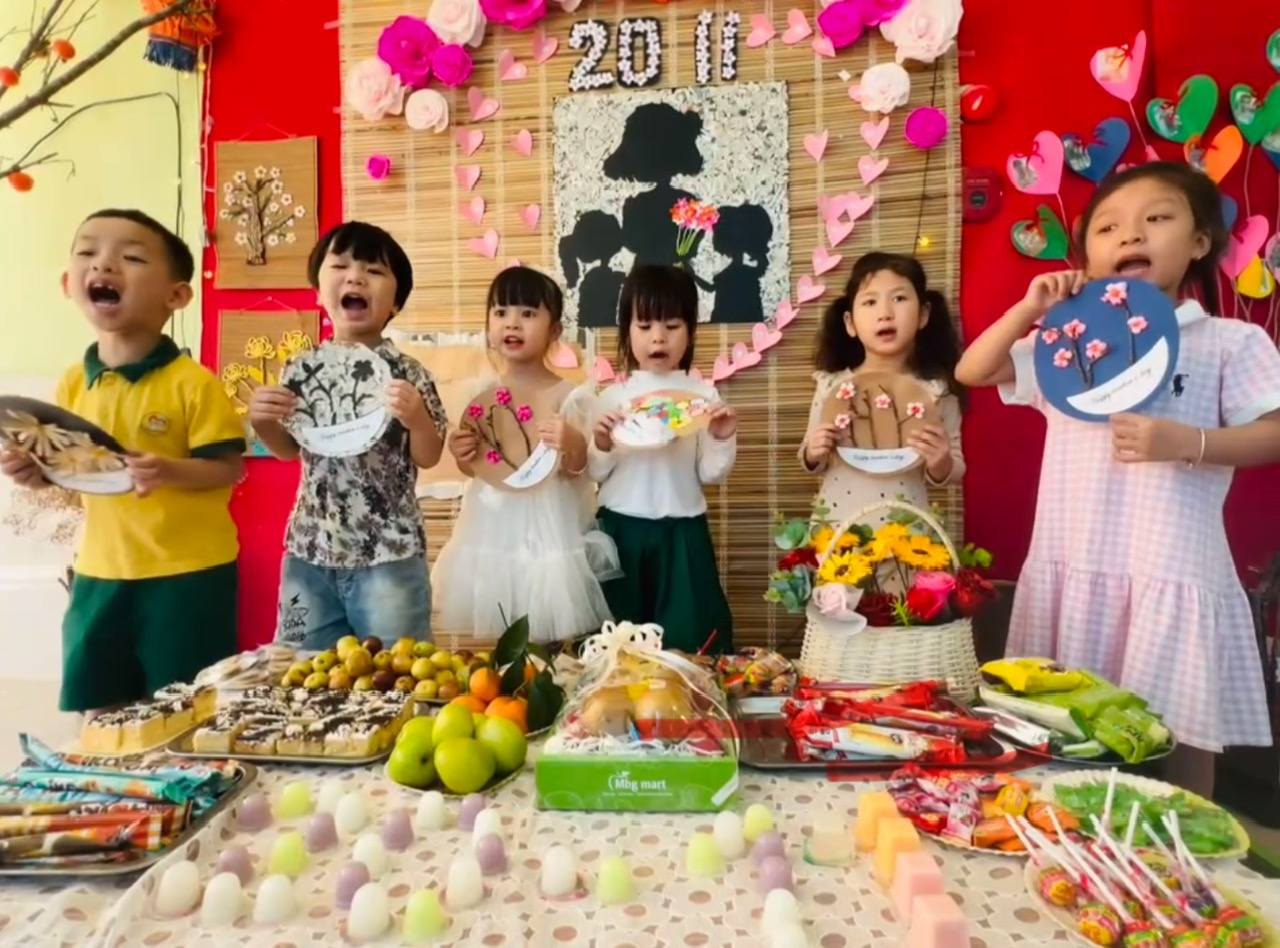 C:\Users\HP\Desktop\ho so khoi nho\z6056371747330_206c42fa0208044944ace51b3d16beaf.jpg