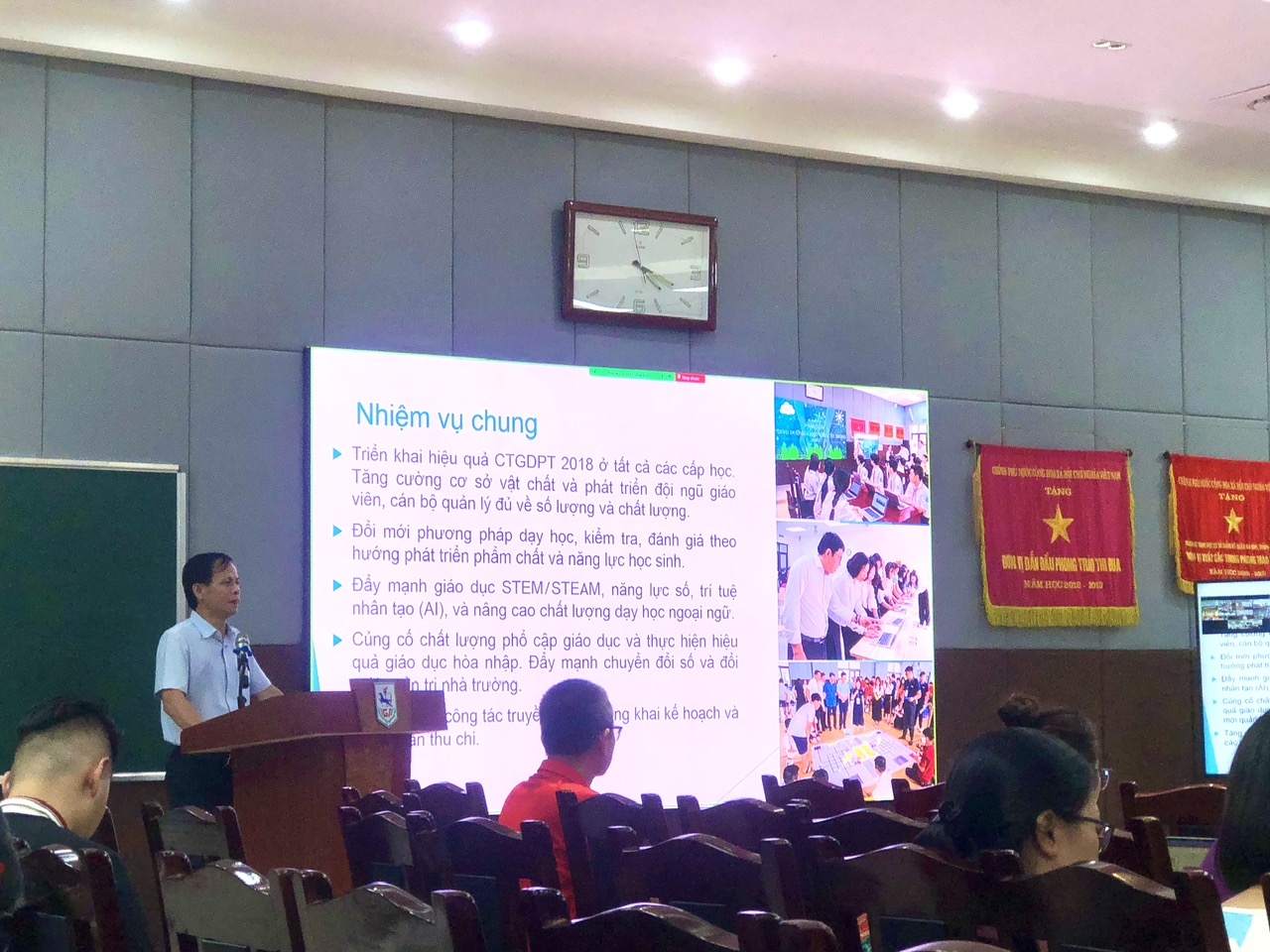 C:\Users\PC\Downloads\Trưởng phòng VH-XH-GD phường GV.jpg